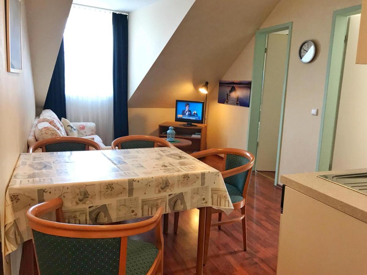 Hafenresidenz - Ferienwohnung 17 "Zugvogel" Wiek auf Ruegen Luaran gambar