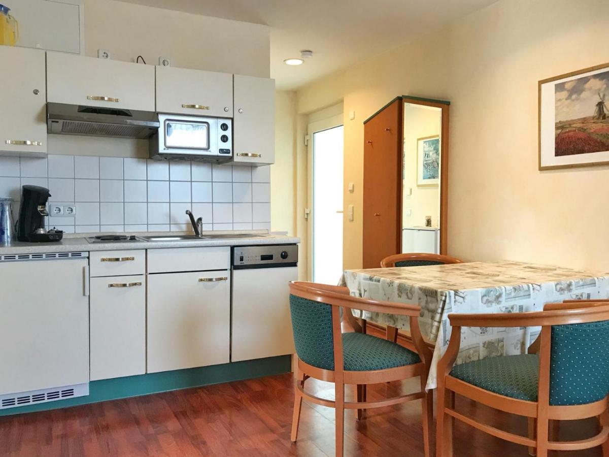 Hafenresidenz - Ferienwohnung 17 "Zugvogel" Wiek auf Ruegen Luaran gambar